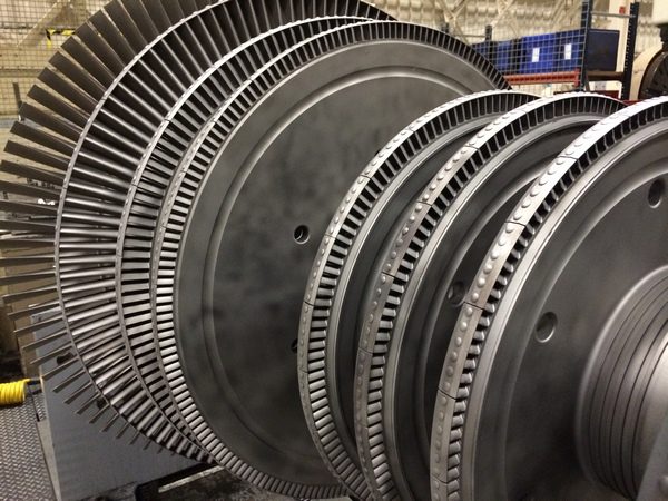 用于凝汽式汽轮发电机修装机兰特型4QHBT2VIXI, 11,4mw, 39.5 bar, 390°С