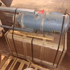 1100磅UNA DYN模型DHD8干燥器烘干机，带钢干燥料斗