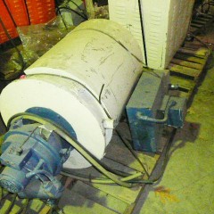 300磅Una Dyn型号UDC50干燥剂干燥机
