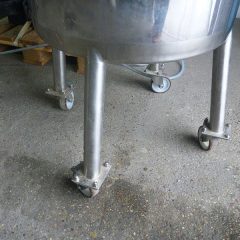 100 L立式不锈钢搅拌罐与绝缘墙锚式搅拌器